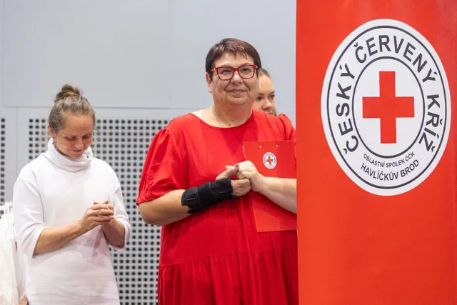 Slavnostní předávání Zlatého kříže ČČK 2. třídy pro bezpříspěvkové dárce za 120 odběrů krve, které proběhlo dne 13.10.2026